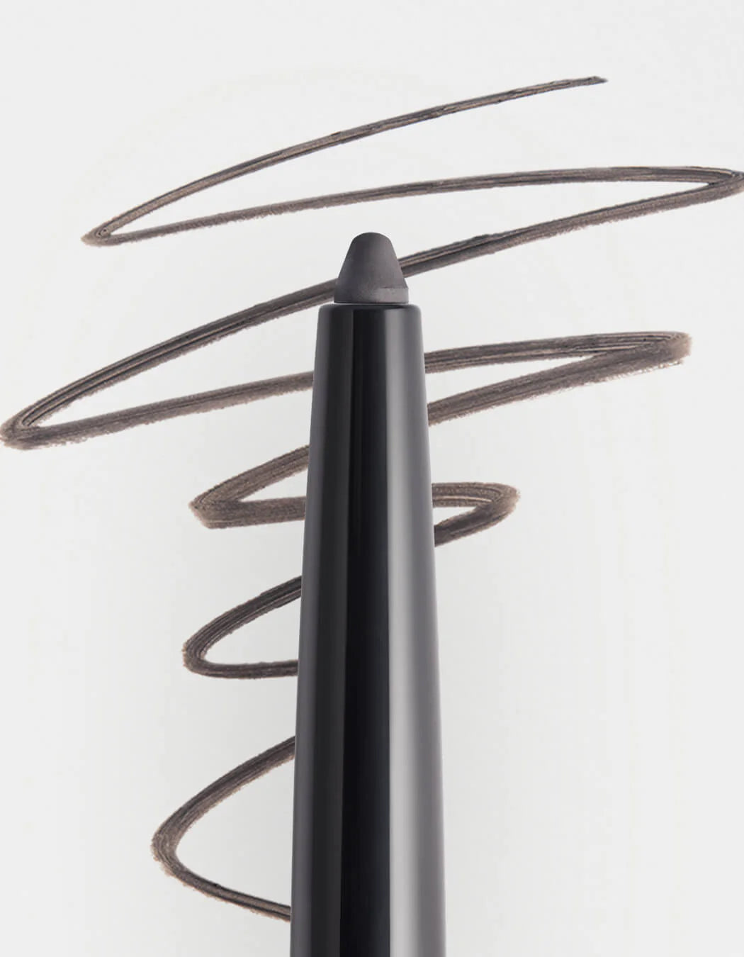Defining Liner Eyeliner RevitaLash – satynowa kredka do oczu o intensywnym kolorze
