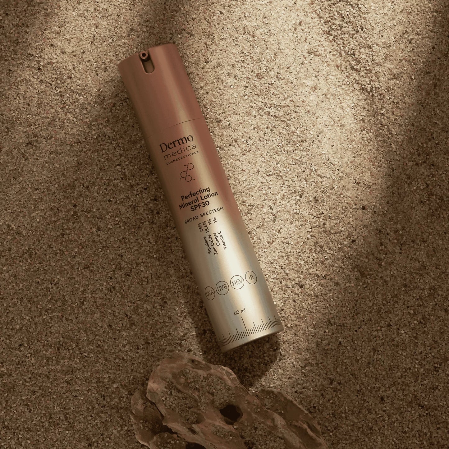 Dermomedica Perfecting Mineral Lotion SPF 30 - serum z filtrem 60 ml
